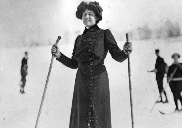     Skier in 1911 
